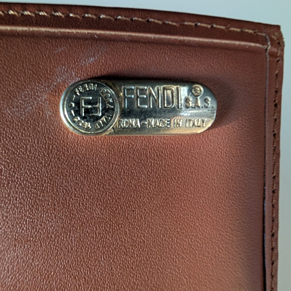 Fendi Pequin Folio - Picture 10 of 13